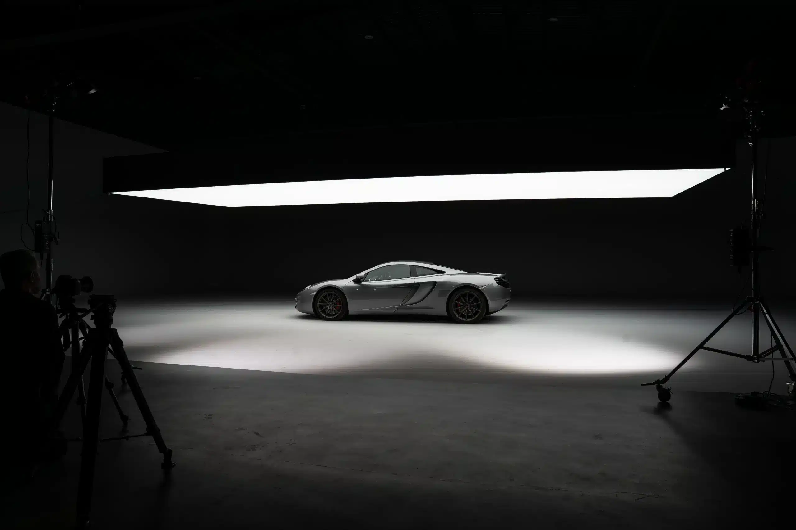 Large Infinity Cove Studio Zoom Out