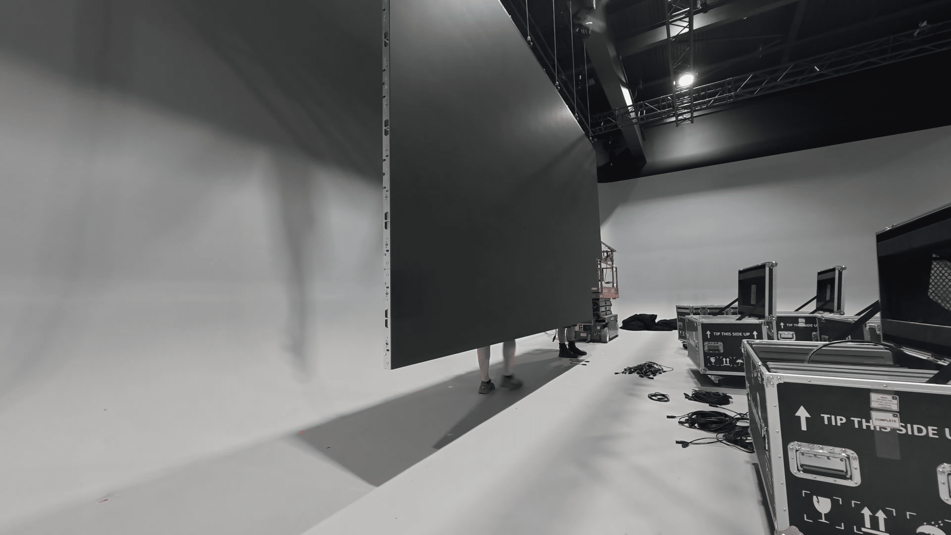 Bastille Live Behind the Scenes Screen Set Up